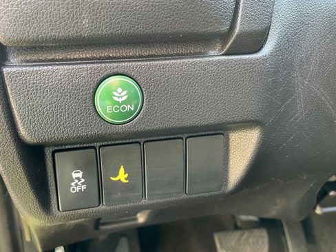 Used 2016 Honda Fit EX image 26