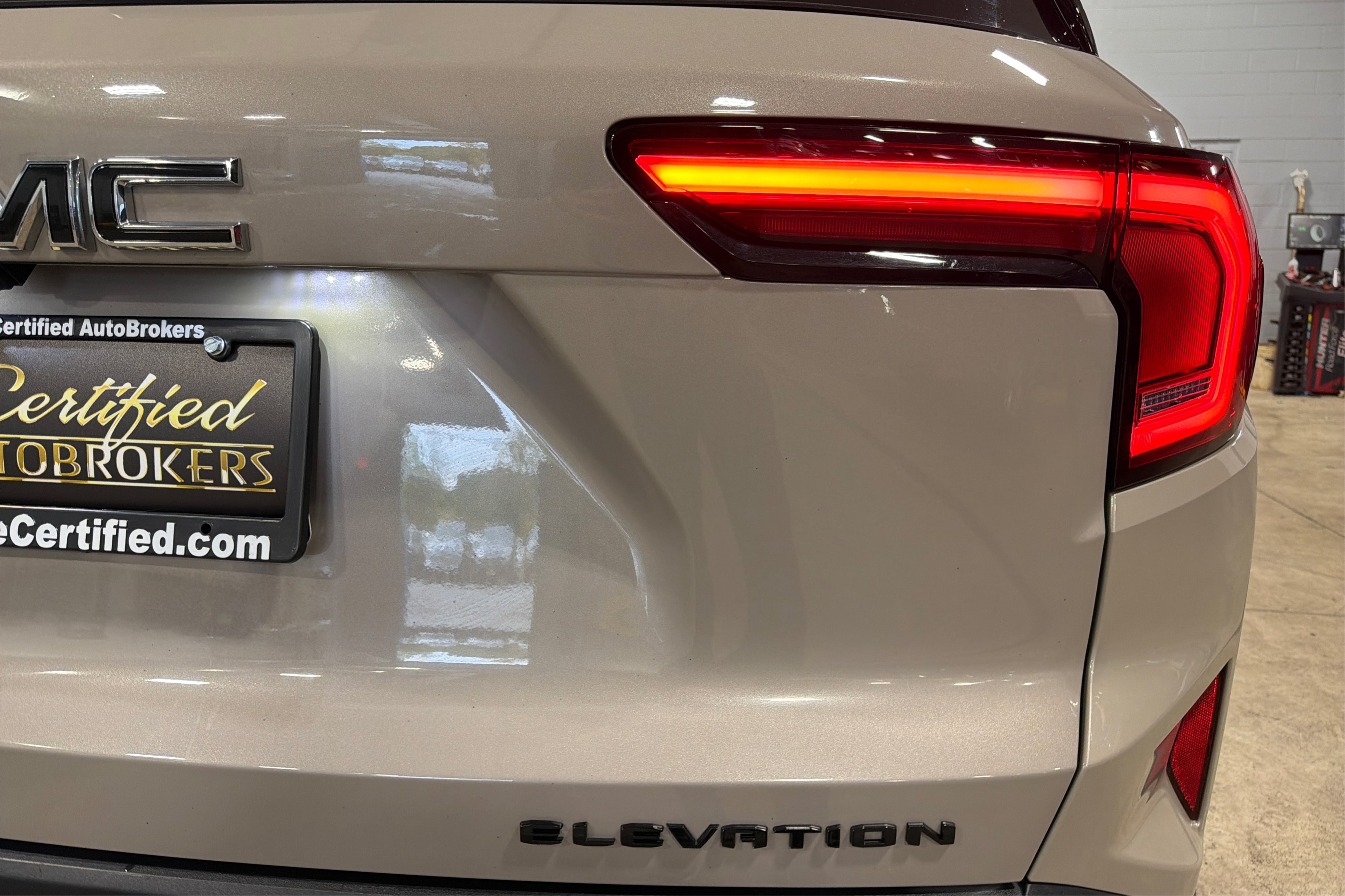 Used 2026 GMC Terrain Elevation w/ Elevation Premium Package AWD/4WD image 45