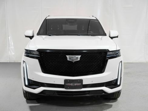 Used 2022 Cadillac Escalade ESV Sport Platinum w/ LPO, ONYX Package AWD/4WD image 5