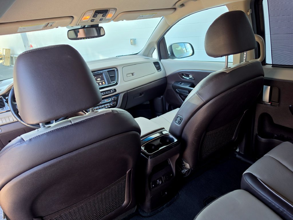 Used 2018 Kia Sedona SX Limited FWD image 28