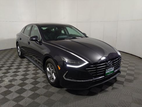 Used 2023 Hyundai Sonata SE w/ Preferred Accessory Package FWD image 14