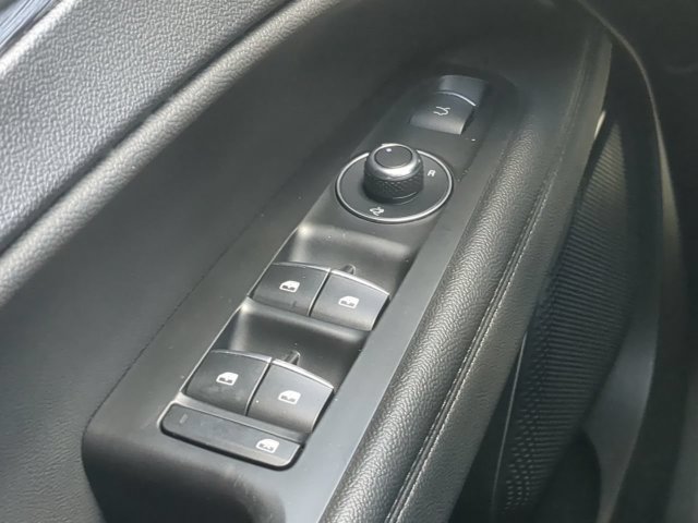 Used 2023 Alfa Romeo Stelvio Sprint RWD image 30