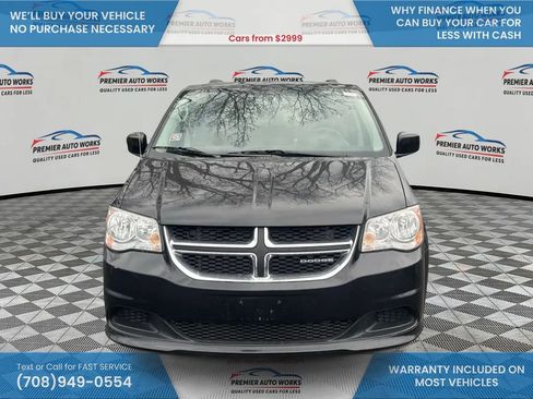Used 2012 Dodge Grand Caravan SXT w/ UConnect Hands-Free Group FWD image 2
