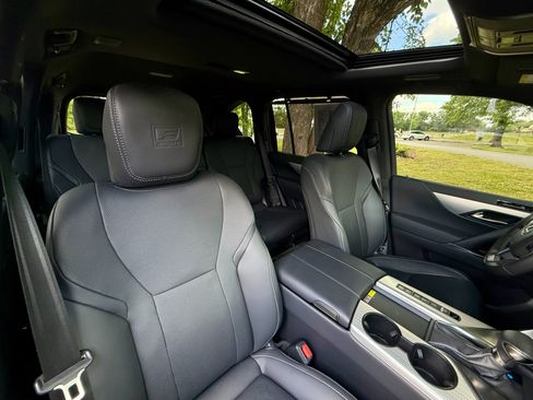 Used 2024 Lexus LX 600 F Sport AWD/4WD image 29
