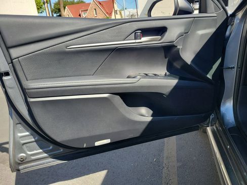 Used 2025 Toyota Camry XSE image 19