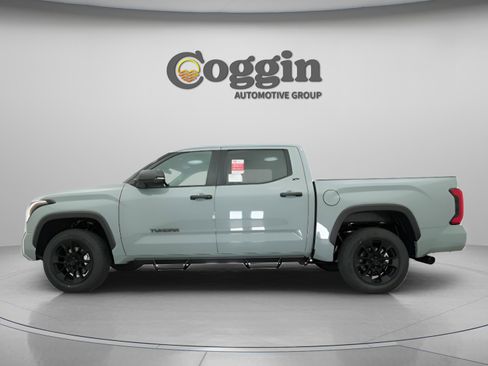 New 2026 Toyota Tundra SR5 AWD/4WD image 5
