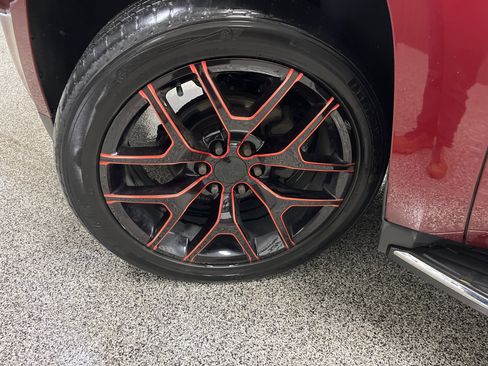 Used 2017 GMC Yukon SLE image 10