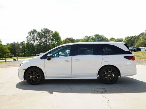 Used 2025 Honda Odyssey Sport-L image 24