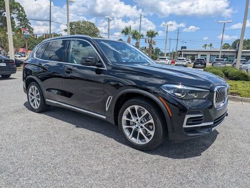 Used 2022 BMW X5 sDrive40i w/ Premium Package RWD image 2