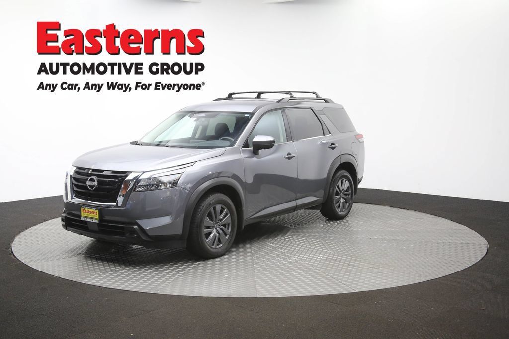 Used 2024 Nissan Pathfinder SV AWD/4WD image 57