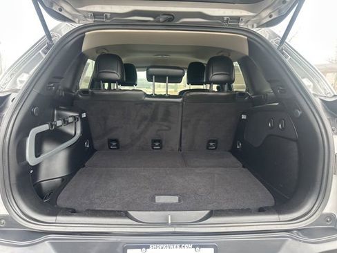 Used 2015 Jeep Cherokee Trailhawk w/ Leather Interior Group image 15