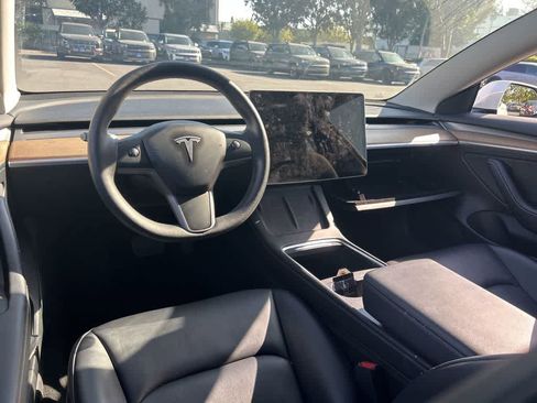 Used 2023 Tesla Model 3 Standard Range RWD image 7