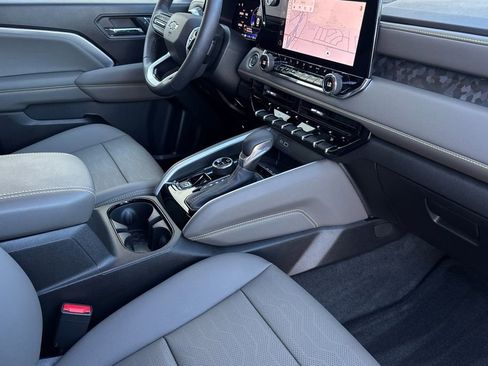 Certified 2026 Chevrolet Colorado ZR2 w/ Technology Package image 17