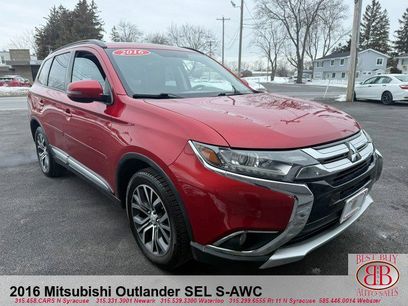 Used 2016 Mitsubishi Outlander SEL