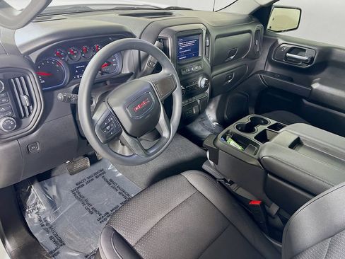 Used 2024 GMC Sierra 1500 Pro w/ Graphite Edition AWD/4WD image 9