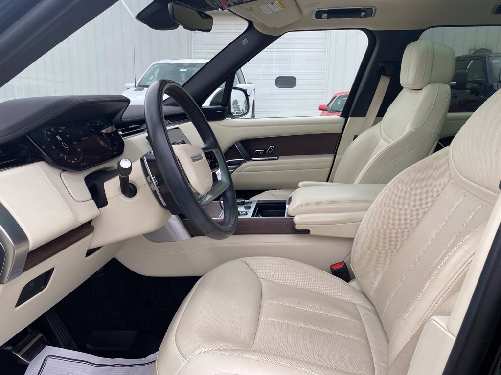 Used 2023 Land Rover Range Rover SE AWD/4WD image 13