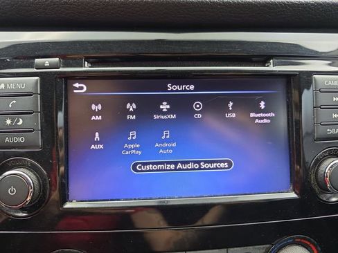 Used 2018 Nissan Rogue S FWD image 18