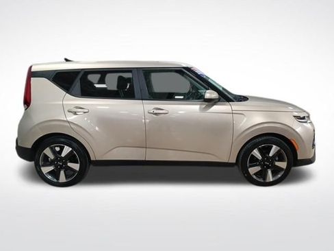 Used 2020 Kia Soul EX image 6