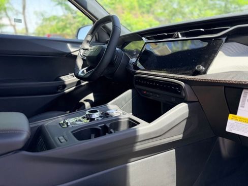 New 2026 Jeep Cherokee Limited AWD/4WD image 10