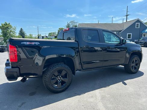 Used 2022 Chevrolet Colorado LT w/ LT Convenience Package AWD/4WD image 5