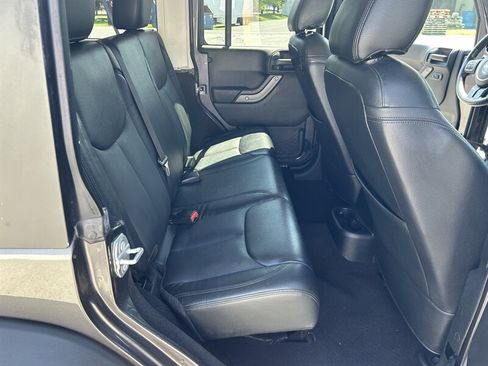 Used 2016 Jeep Wrangler Unlimited Sport w/ Quick Order Package 24S AWD/4WD image 10
