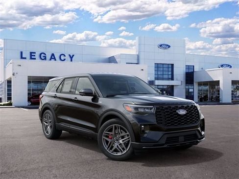 New 2027 Ford Explorer ST-Line w/ Premium Package RWD image 4