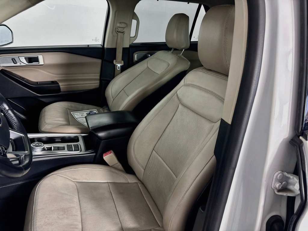 Used 2020 Ford Explorer Limited RWD image 11