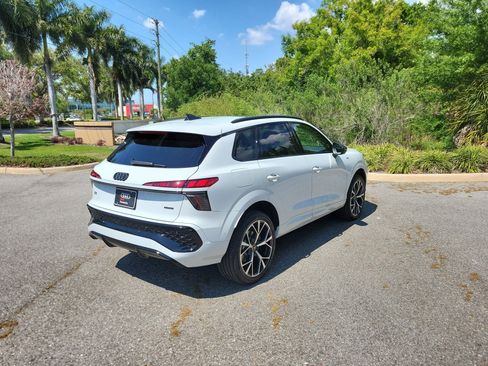 New 2026 Audi Q3 quattro 2.0T image 4