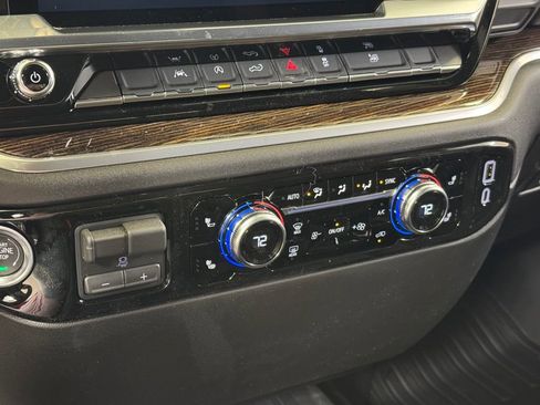 New 2026 GMC Sierra 1500 SLE w/ Preferred Package image 35