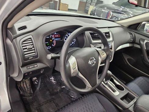 Used 2018 Nissan Altima 2.5 S w/ S Convenience Package image 7