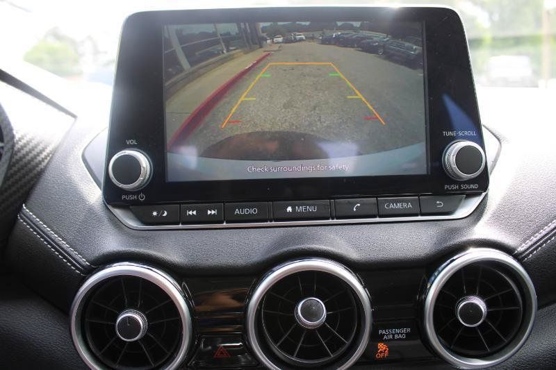 Used 2022 Nissan Sentra SV FWD image 17