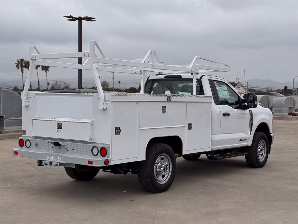 New 2025 Ford F350 XL w/ XL Chrome Package AWD/4WD image 14