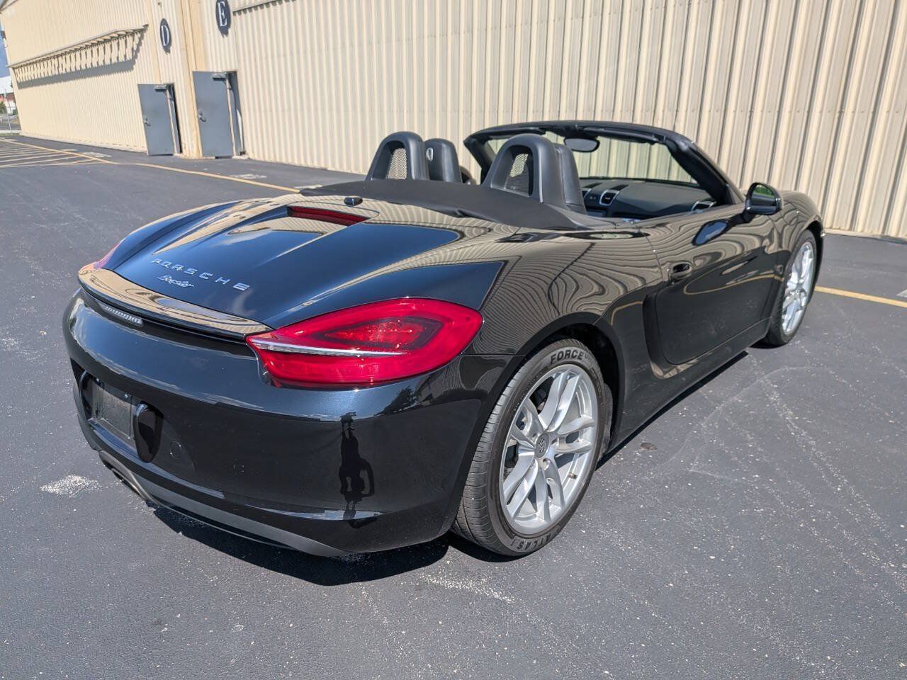 Used 2014 Porsche Boxster RWD image 3