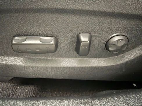 Used 2019 Hyundai Santa Fe XL image 31