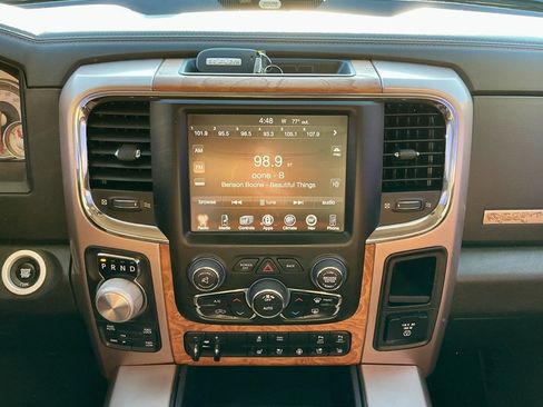 Used 2017 RAM 1500 Laramie Longhorn image 32