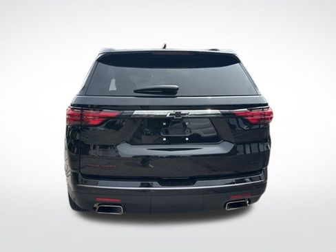 Used 2023 Chevrolet Traverse Premier w/ Redline Edition AWD/4WD image 5