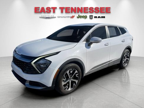 Used 2023 Kia Sportage EX image 7