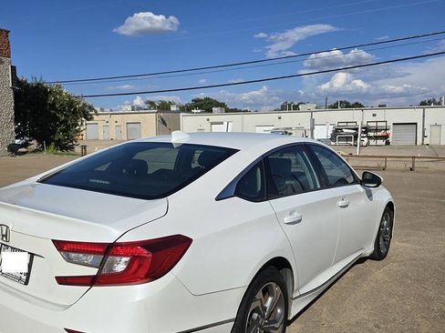 Used 2018 Honda Accord EX-L image 5