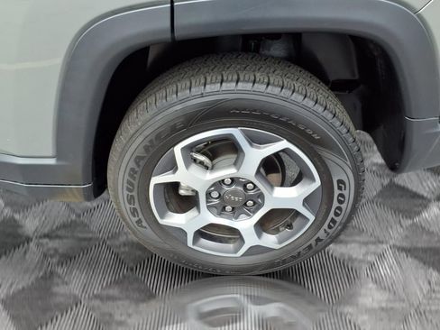 Certified 2022 Jeep Compass Trailhawk w/ Sun and Sound Group AWD/4WD image 25