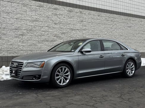 Used 2011 Audi A8 L 4.2 image 12