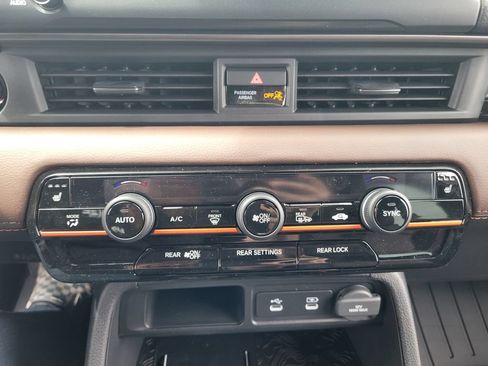 New 2026 Honda Pilot TrailSport image 26