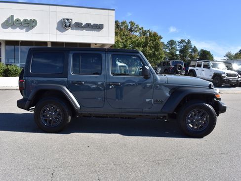 New 2026 Jeep Wrangler Sport S image 10
