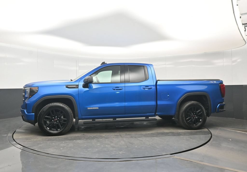 Used 2023 GMC Sierra 1500 Elevation AWD/4WD image 3