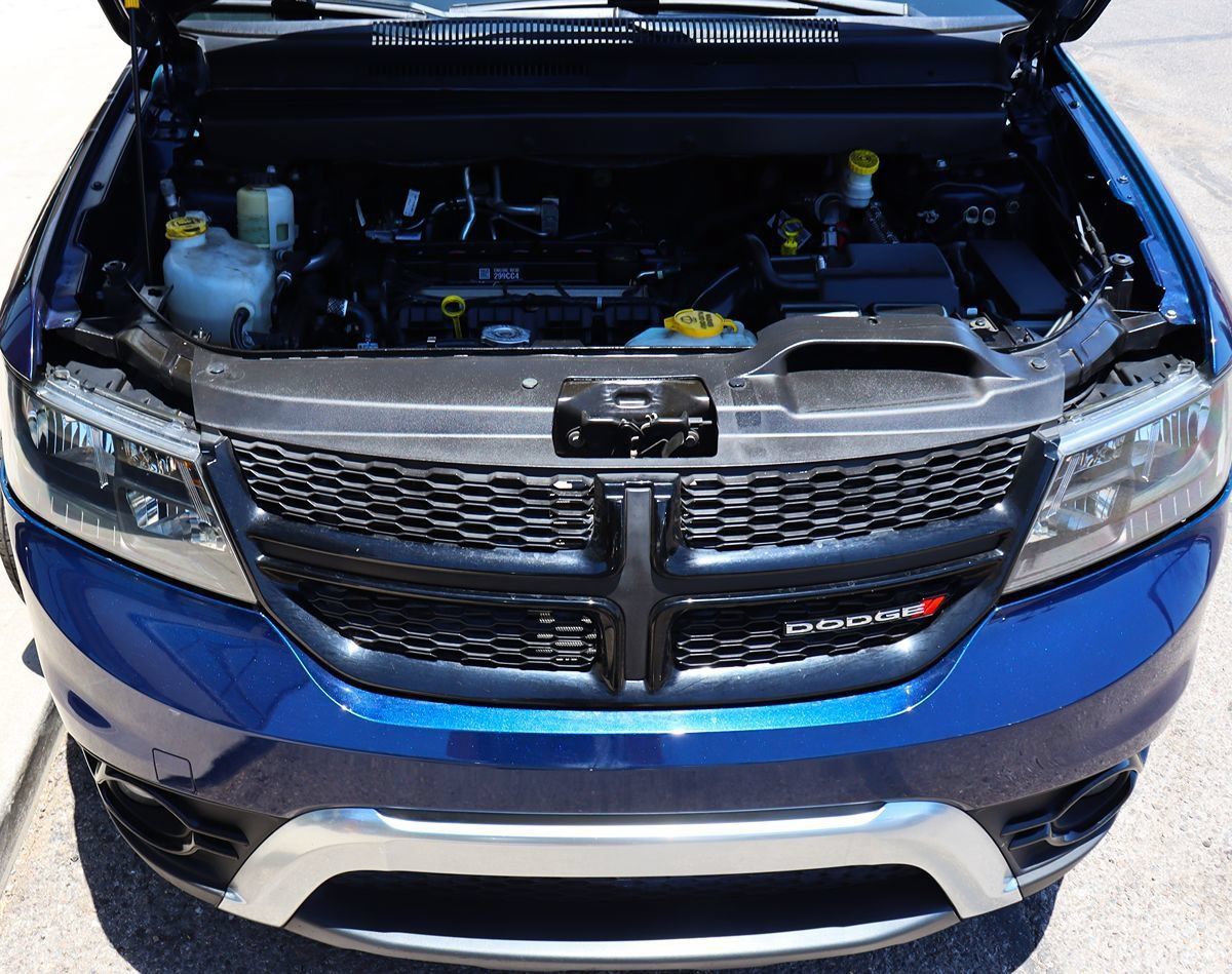 Used 2020 Dodge Journey Crossroad FWD image 57