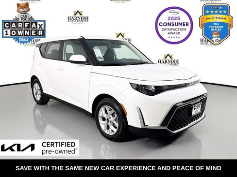Certified 2025 Kia Soul LX w/ LX Technology Package FWD image 1