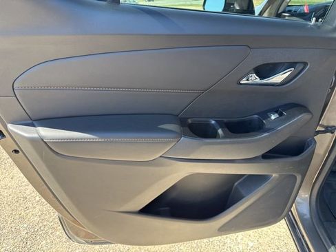 Used 2020 Chevrolet Traverse LT w/ LPO, Floor Liner Package AWD/4WD image 22