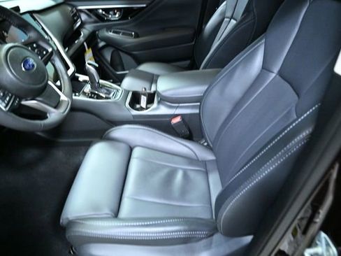 Used 2025 Subaru Outback Limited w/ Popular Package #2 image 20