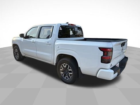 Used 2024 Nissan Frontier SL w/ Technology Package image 29