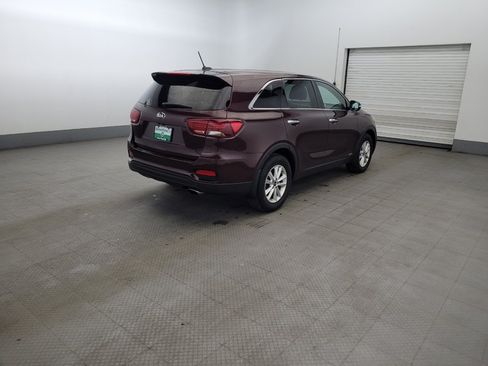 Used 2019 Kia Sorento AWD V6 image 9