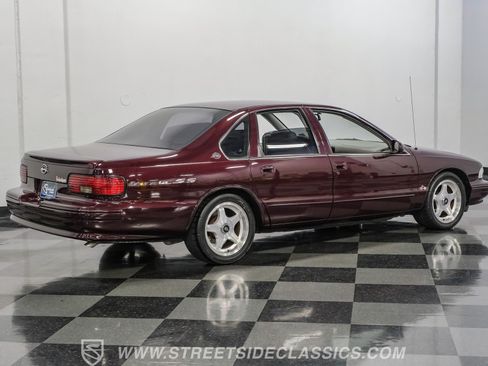 Used 1996 Chevrolet Impala SS RWD image 13
